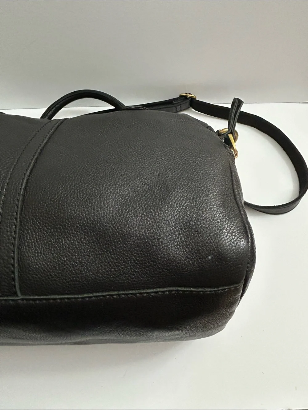 Fossil - Erin Satchel in Black Pebbled Leather with brass Hardware